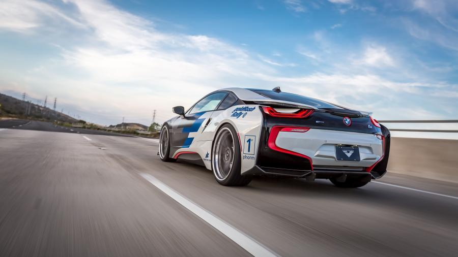  BMW i8 VR-E by Vorsteiner (VF-E 402) 2016 года  (фото 4 из 15)